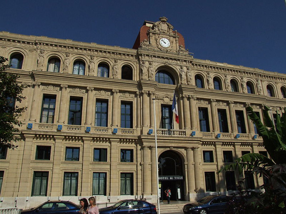 Cannes Hotel de Ville