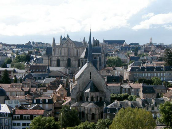 Poitiers Vue sur la Ville