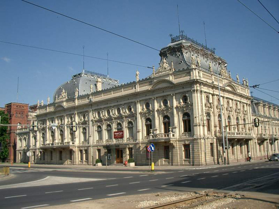 Izrael Poznan Palace in Lodz