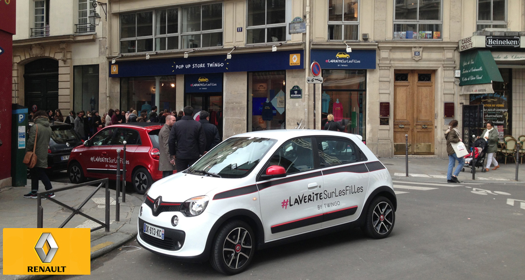 view on the old postal gate at the occasion of the launch of Renault Twingo. Metal Gear at Cremerie de Paris
