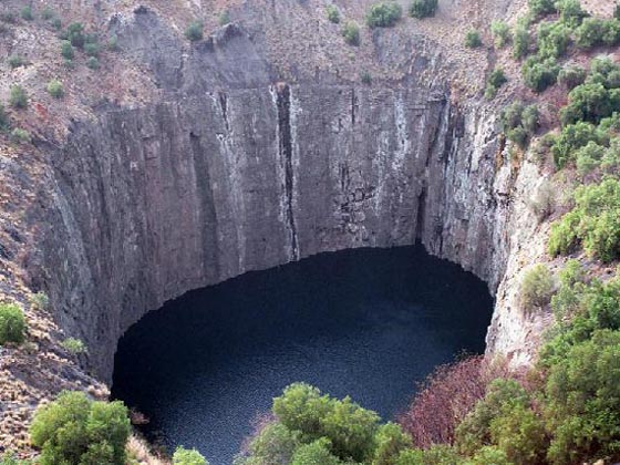 Big Diamon Hole at Kimberley